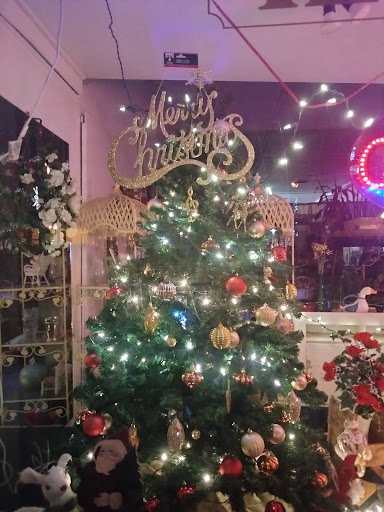 Florist «Rialto Florist», reviews and photos, 114 S Riverside Ave, Rialto, CA 92376, USA