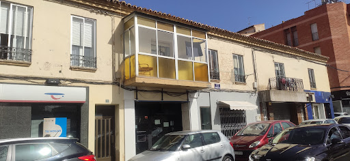 Santi Peluqueros en Teruel, Teruel