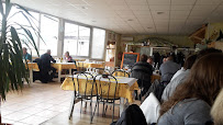 Atmosphère du Restaurant français Restaurant LA CAMARGUE à Bas-en-Basset - n°3