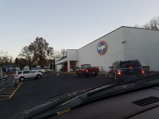 Grocery Store «Kroger», reviews and photos, 1555 Wayne Ave, Dayton, OH 45410, USA