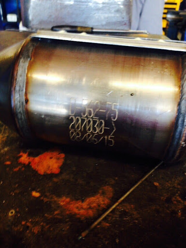 Muffler Technician image