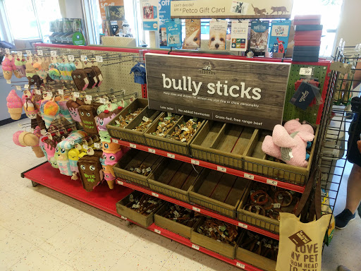 Pet Supply Store «Petco Animal Supplies», reviews and photos, 516 Valley Mall Pkwy, East Wenatchee, WA 98802, USA