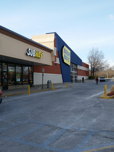 Baldwin Shopping Center, 660 Sunrise Hwy, Baldwin, NY 11510, USA, 