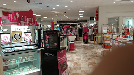 Shopping Mall «Orlando Fashion Square», reviews and photos, 3201 E Colonial Dr, Orlando, FL 32803, USA