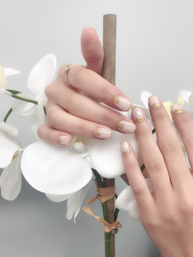 A Charming Nail & Spa