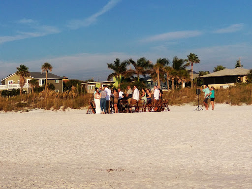 Public Beach «Pass-A-Grille Beach», reviews and photos, 113 11th Ave, Pass-A-Grille Historic District, FL 33706, USA