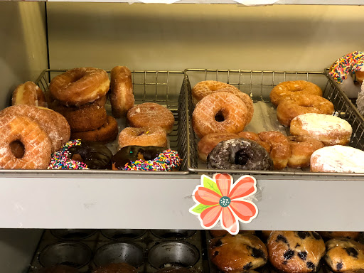 Donut Shop «Liberty Donuts & Coffee Shop», reviews and photos, 2059 Williamsbridge Rd, Bronx, NY 10461, USA
