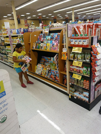 Grocery Store «Safeway», reviews and photos, 2001 McHenry Ave Suite C, Modesto, CA 95350, USA