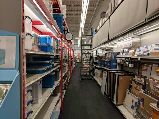 Office Supply Store «Staples», reviews and photos, 1104 W Broad St, Falls Church, VA 22046, USA