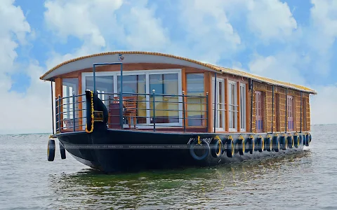 Kumarakom Houseboats image