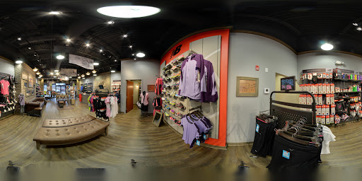 Shoe Store «New Balance Fairlawn», reviews and photos, 2691 W Market St, Fairlawn, OH 44333, USA