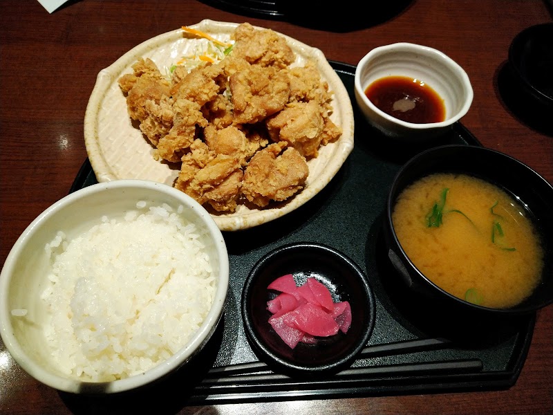 鳥どり 神奈川県横浜市中区野毛町 焼き鳥店 レストラン グルコミ