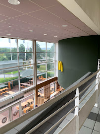 Atmosphère du Restauration rapide McDonald's à Morainvilliers - n°6