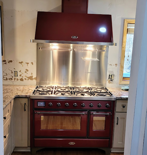 Appliance Repair Service «Blue Ridge Appliance & Hearth», reviews and photos, 2126 Spartanburg Hwy, East Flat Rock, NC 28726, USA