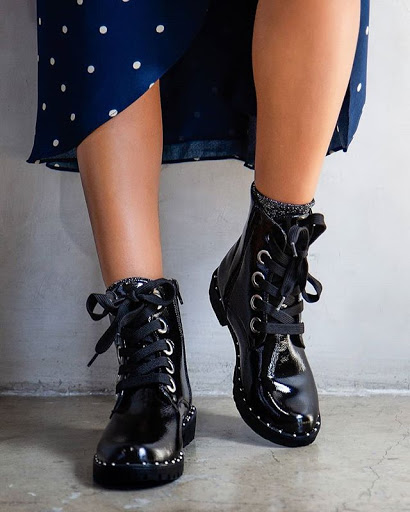 Shoe Store «SHOE TIME & SHOE TREND», reviews and photos, 3021 Freedom Dr, Charlotte, NC 28208, USA