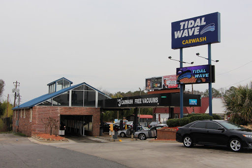 Tidal Wave Auto Spa en Decatur