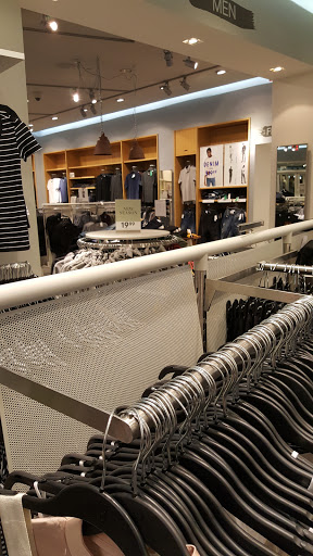 Shopping Mall «The Streets of Tanasbourne», reviews and photos, 19350 NW Emma Way, Hillsboro, OR 97124, USA