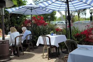 L'Hirondelle Restaurant image