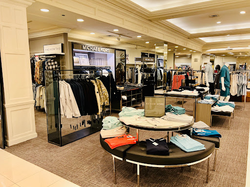 Burbank Town Center image