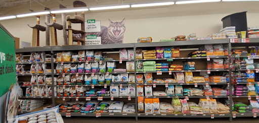 Pet Supply Store «Pet Supplies Plus», reviews and photos, 12407 MoPac Expy 525 - B, Austin, TX 78758, USA
