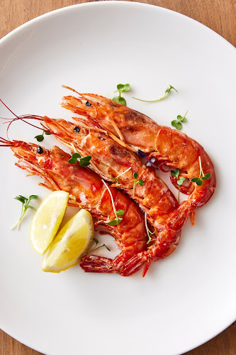 Grand Pavilion Hours