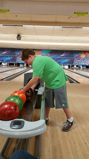 Bowling Alley «Brunswick Zone Lilburn Lanes», reviews and photos, 3835 Lawrenceville Hwy, Lawrenceville, GA 30044, USA