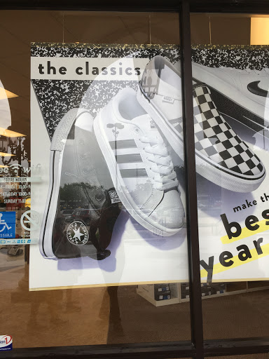 Shoe Store «Famous Footwear», reviews and photos, 19075 I-45, Conroe, TX 77385, USA