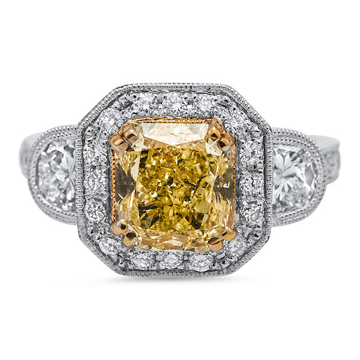 Diamond Dealer «Diamond and Jewelry Gallery Studio City», reviews and photos, 12456 Ventura Blvd, Studio City, CA 91604, USA