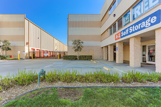 Self-Storage Facility «A-1 Self Storage», reviews and photos, 420 E Lambert Rd, La Habra, CA 90631, USA