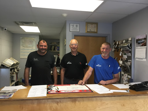 Auto Repair Shop «Jim Roberts Auto Repair», reviews and photos, 1412 Mark Allen Ln, Murfreesboro, TN 37129, USA