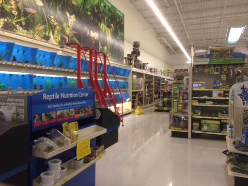 Pet Supply Store «PetSmart», reviews and photos, 8315 SW Jack Burns Blvd, Wilsonville, OR 97070, USA