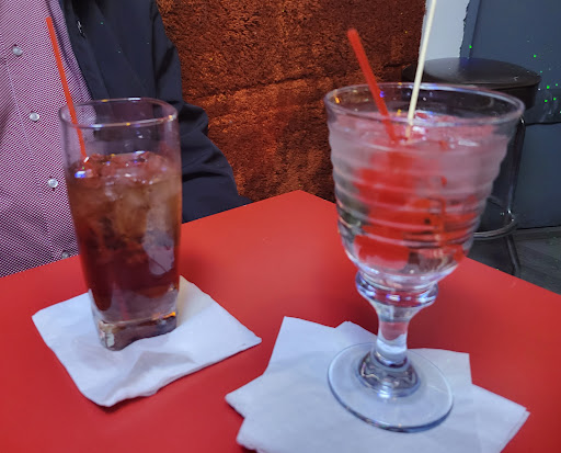 Night Club «Blue Gill Fishing Club», reviews and photos, 642 N Detroit Ave, Toledo, OH 43607, USA