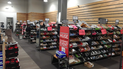 DSW Designer Shoe Warehouse