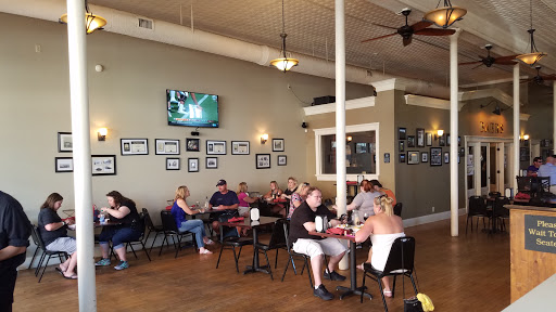 Winery «River City Winery», reviews and photos, 321 Pearl St, New Albany, IN 47150, USA