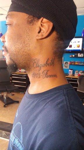 Tattoo Shop «Konkrete Jungle Kustom Tattoo», reviews and photos, 6590 Old Waterloo Rd, Elkridge, MD 21075, USA