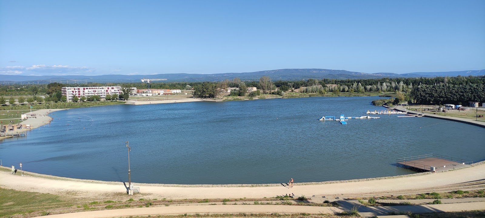 Plage du Lac de Monteux photo #8