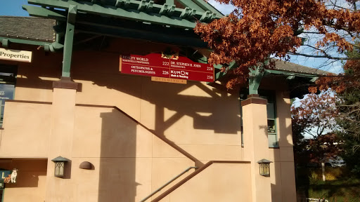 Shopping Mall «Crystal Springs Shopping Village», reviews and photos, 100 De Anza Blvd, San Mateo, CA 94402, USA