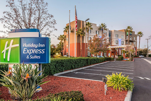 Holiday Inn Express & Suites Fremont - Milpitas Central, an IHG Hotel