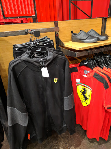 Shoe Store «PUMA», reviews and photos, 447 Great Mall Dr #195, Milpitas, CA 95035, USA