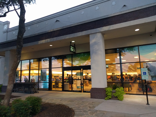 Department Store «Nordstrom Rack Gateway», reviews and photos, 9607 Research Blvd, Austin, TX 78759, USA