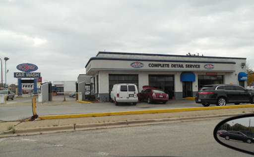 Dream Clean Auto Wash and Detailing Centers en Oak Lawn