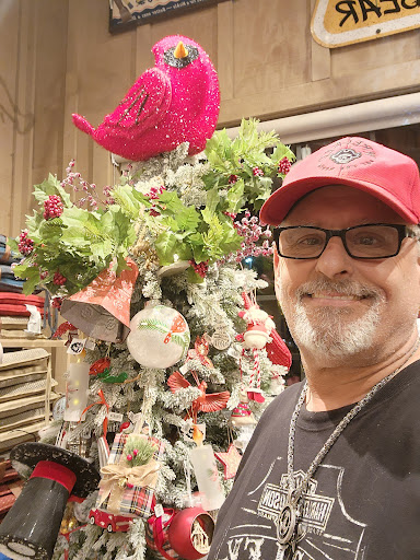 American Restaurant «Cracker Barrel Old Country Store», reviews and photos, 2697 Highwood Blvd, Smyrna, TN 37167, USA