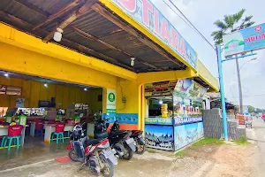 Rumah Makan Padang Mutiara image