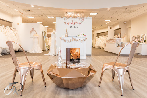 Paisley Bridal, 73-09 Metropolitan Ave, Middle Village, NY 11379, USA, 