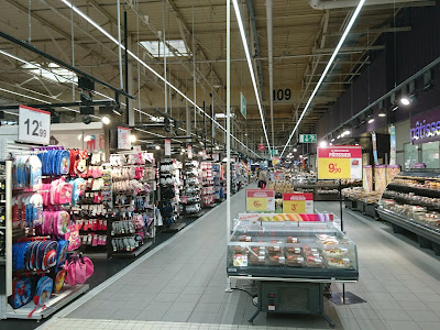 Carrefour Drive à Les Ulis