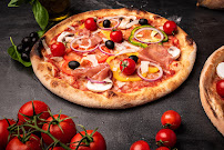 Plats et boissons du Pizzeria Robin Des Pizz à Bourg-en-Bresse - n°1
