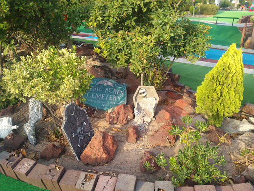 Miniature Golf Course «Golfland», reviews and photos