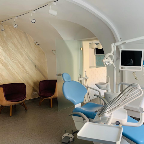 Comentarii opinii despre Urgente Stomatologice - Cabinet Stomatologic Sibiu - Iaconi Dental Clinic