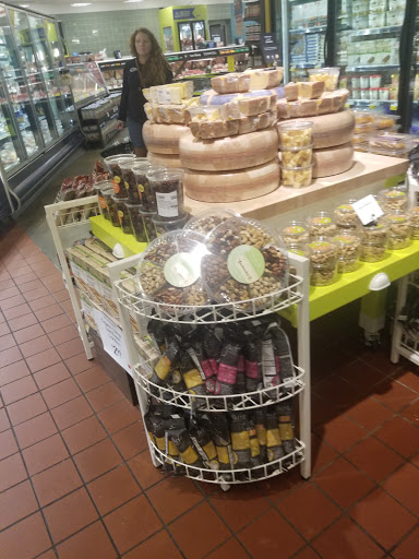 Grocery Store «Whole Foods Market», reviews and photos, 40 Railroad St, Andover, MA 01810, USA