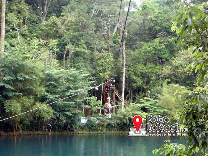 Obyek Wisata Alam Prabu Siliwangi (Situ Cipadung)